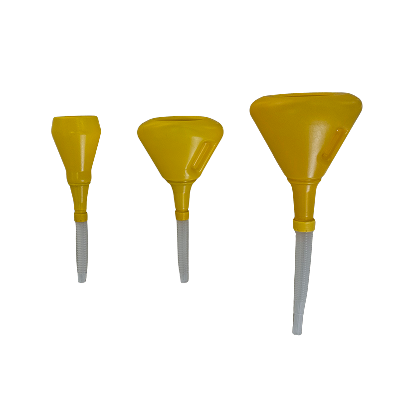 Spill-Proof Funnel with Flexible Spout